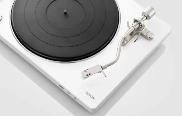 Denon DP-450USB HiFi-Plattenspieler USB-Aufnahme Weiß – Bild 2