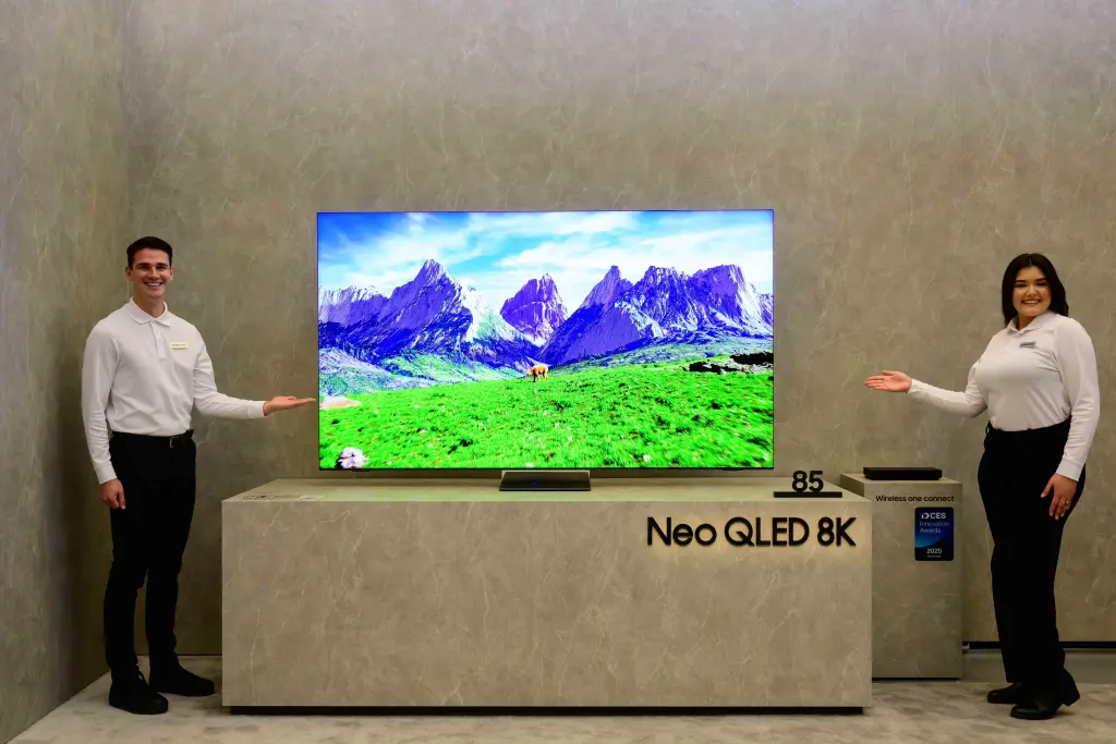 Samsung TV Lineup 2025. Atlas Vision Store München